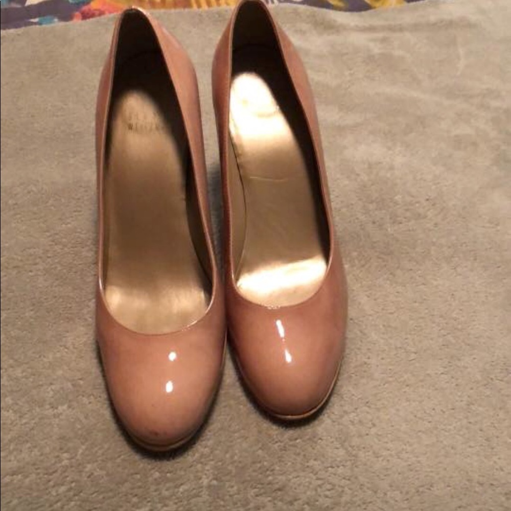 Stuart Weitzman pumps